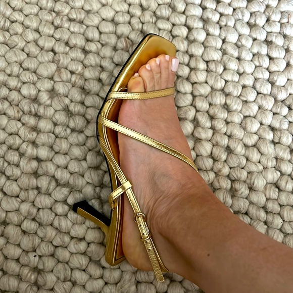Gold strappy sandals - Picture 2 of 6